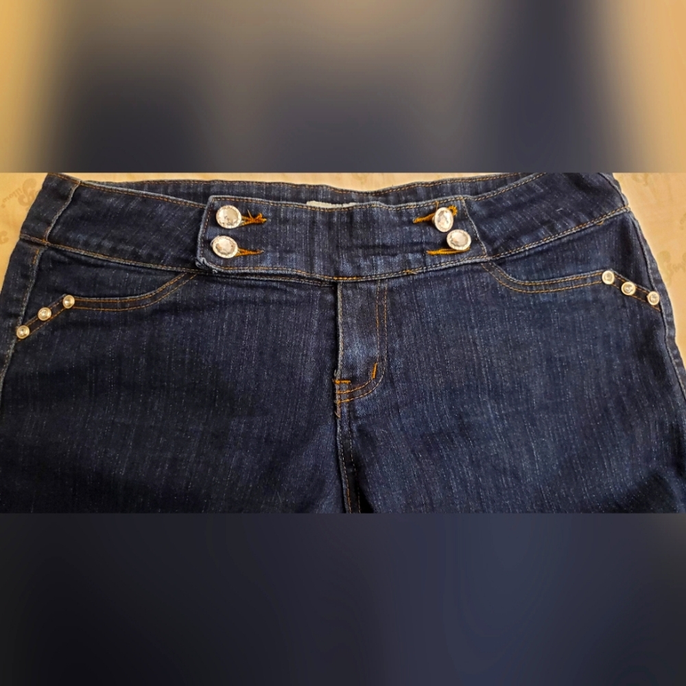 LOW RISE CURVY JEANS